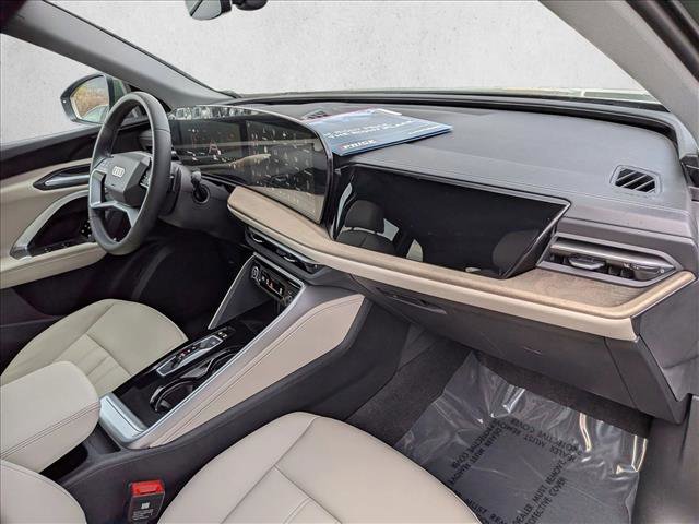 Certified 2025 Audi Q5 Premium w/ Convenience Package image 25