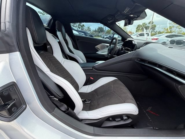 Used 2021 Chevrolet Corvette Stingray Preferred Conv w/ Z51 Performance Package RWD image 12
