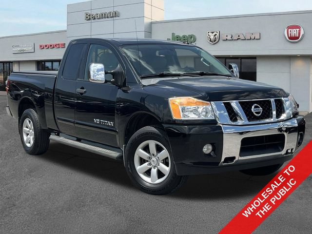 Used 2014 Nissan Titan SV w/ SV Value Truck Package AWD/4WD image 1