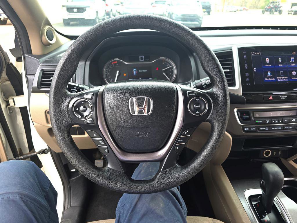 Used 2017 Honda Pilot EX image 19