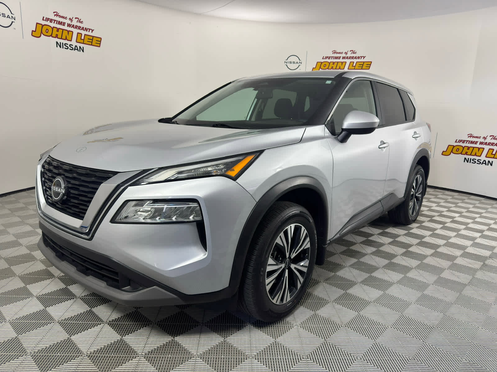 Used 2023 Nissan Rogue SV