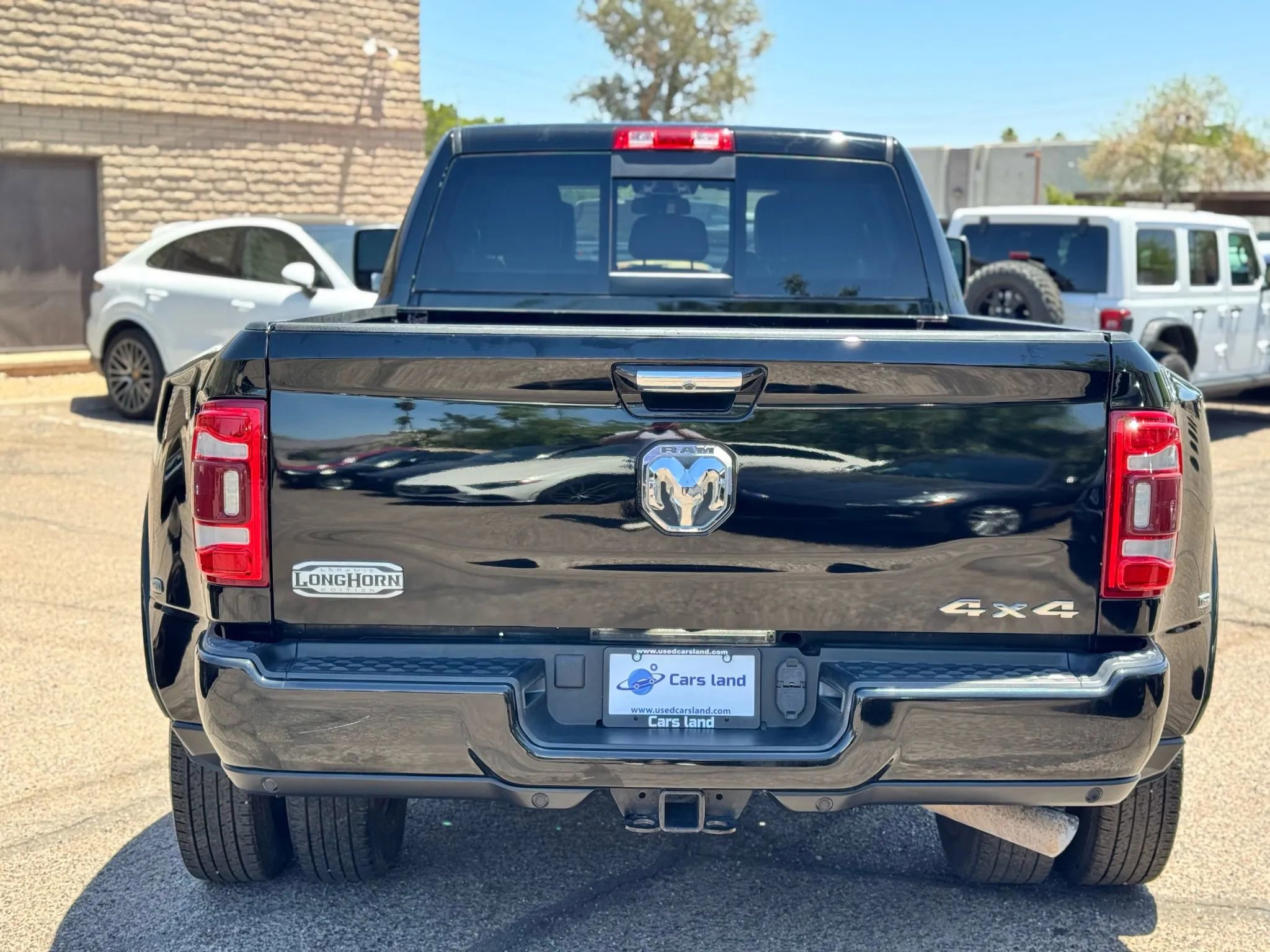 Used 2023 RAM 3500 Limited image 3