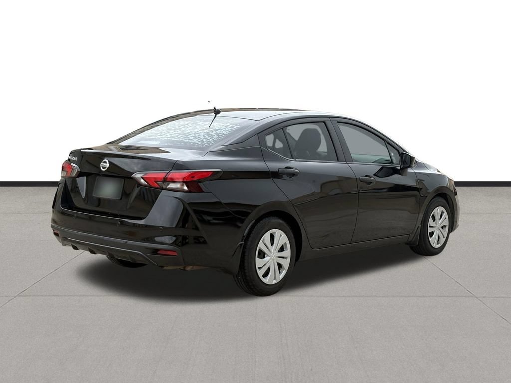 Used 2020 Nissan Versa S FWD image 5