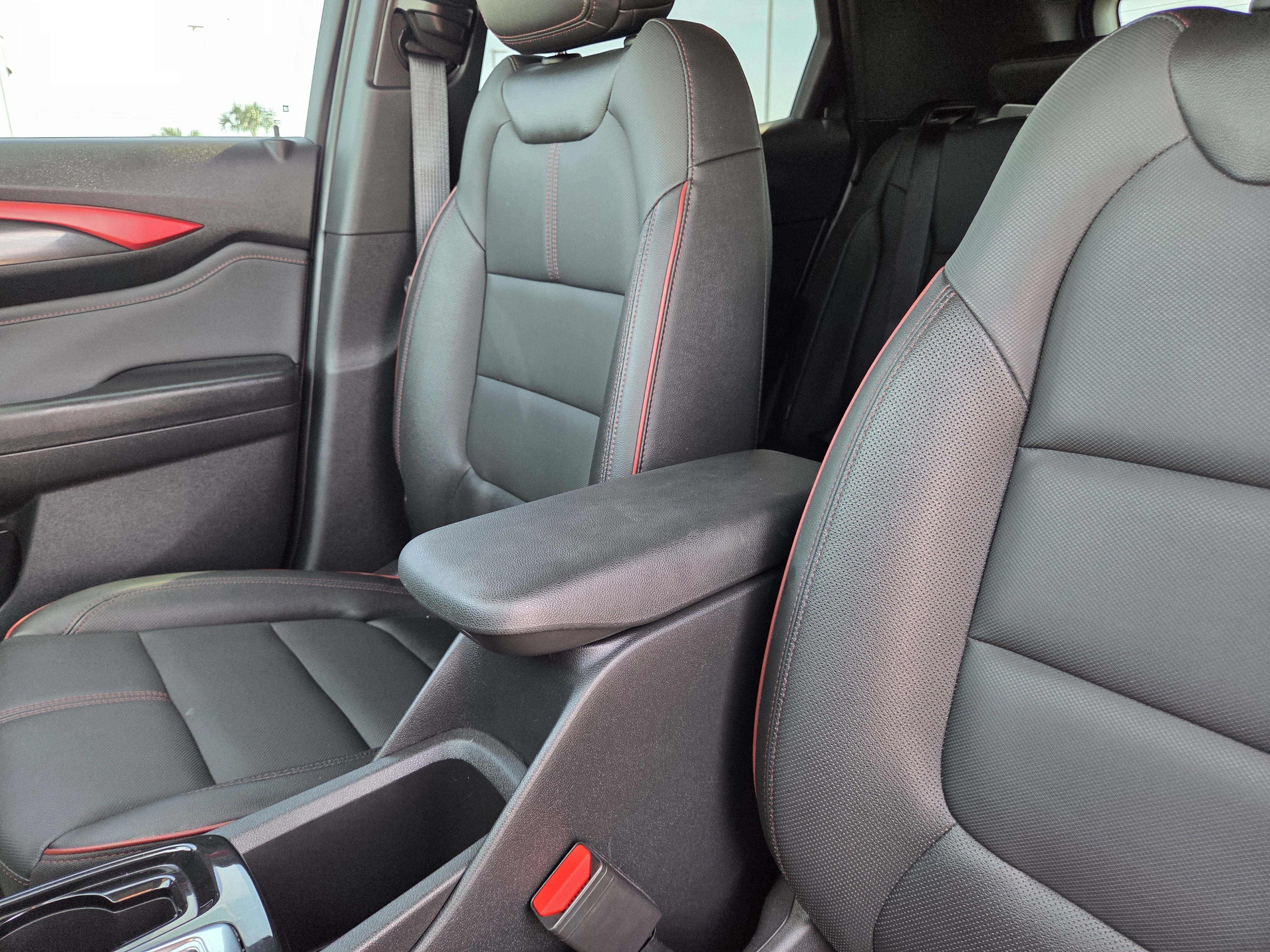 Used 2025 Chevrolet TrailBlazer RS w/ Convenience Package image 29