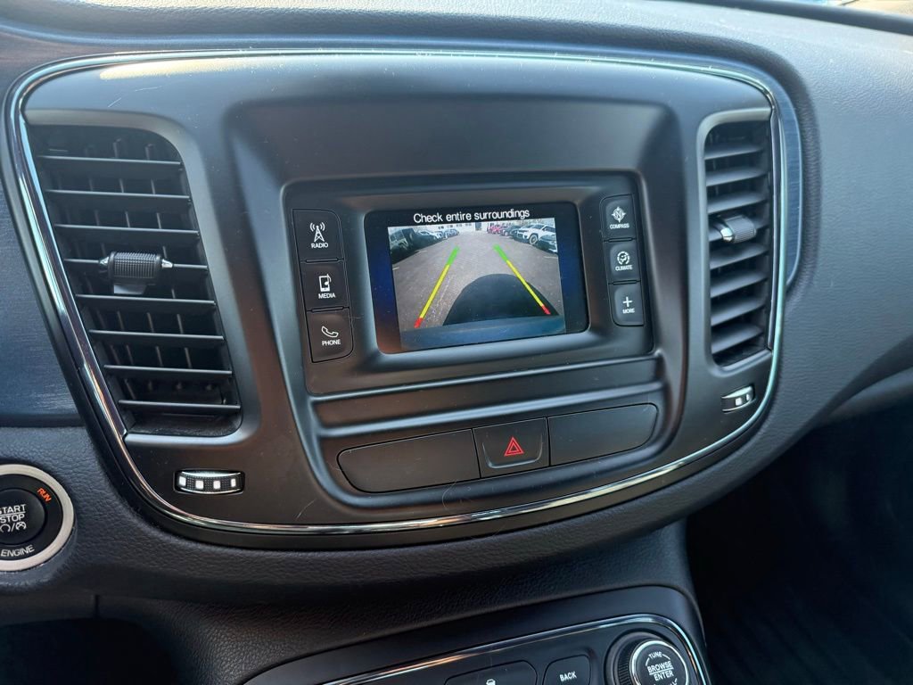 Used 2016 Chrysler 200 S w/ Comfort Group FWD image 10