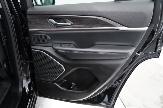 Used 2022 Jeep Grand Cherokee Limited 4xe image 66