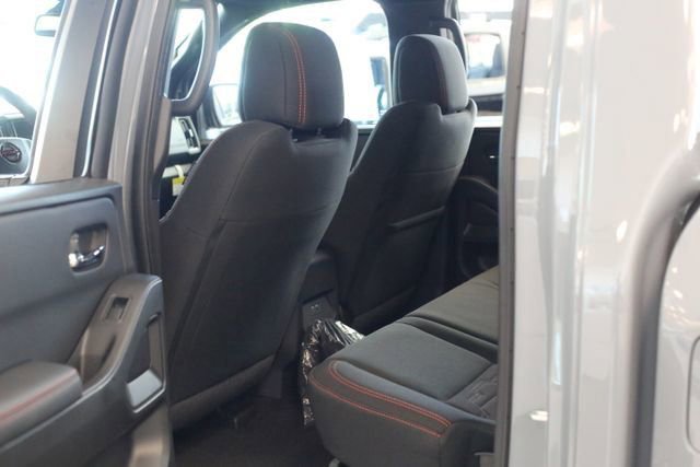 New 2025 Nissan Frontier PRO-4X image 17