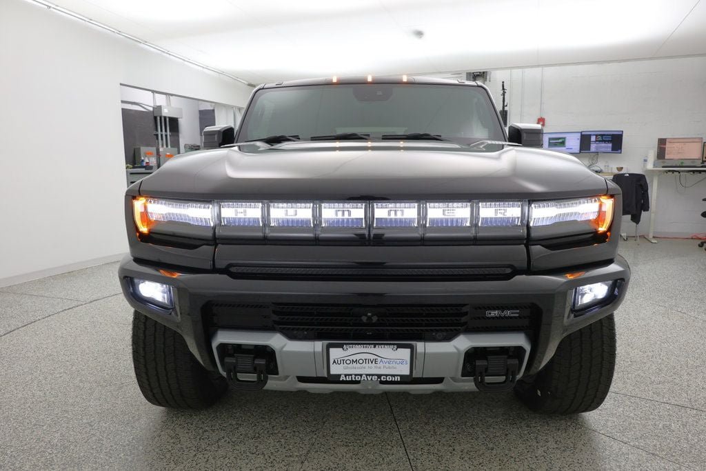 Used 2024 GMC Hummer EV 2X AWD/4WD image 2