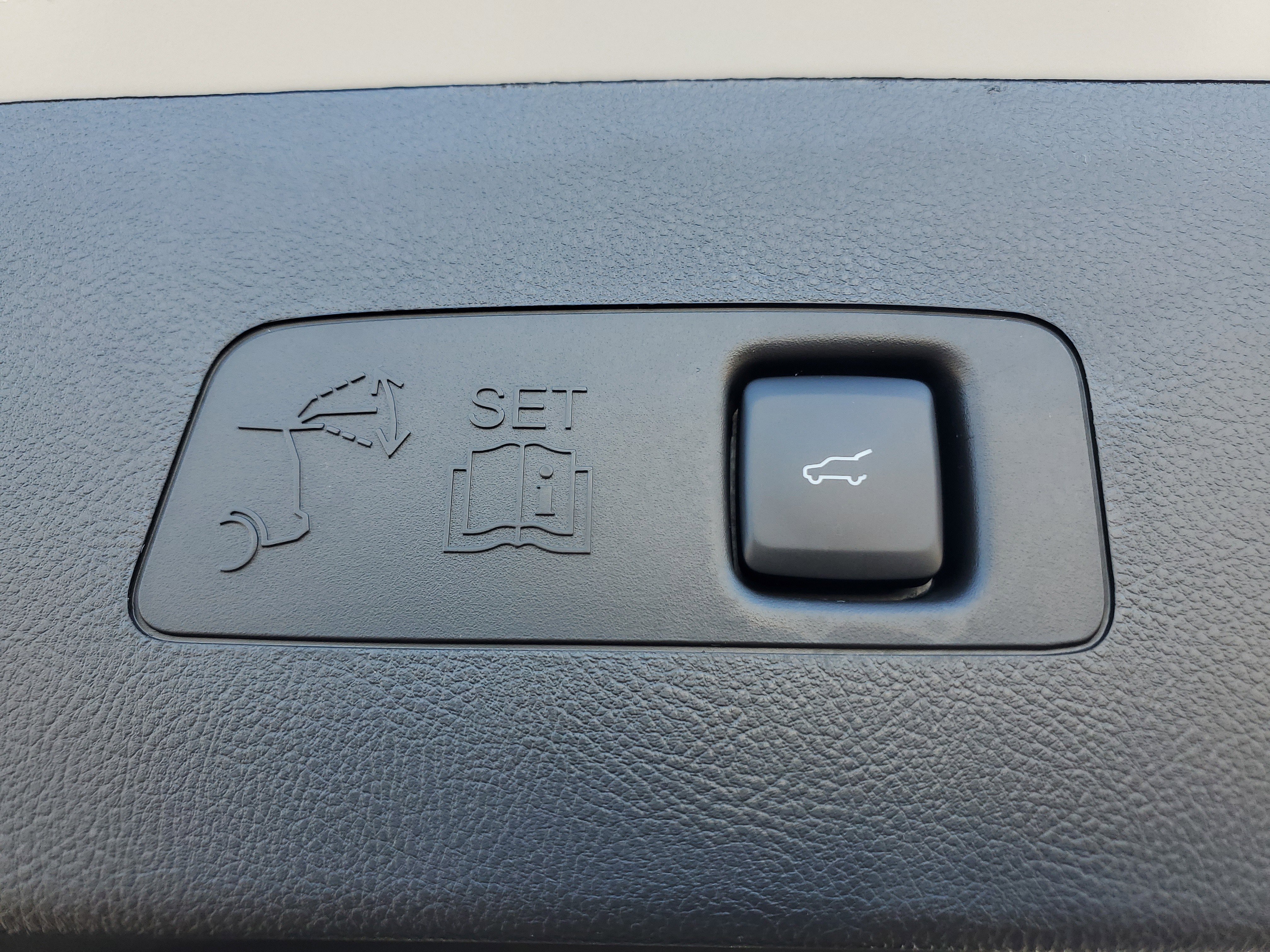 New 2026 Lincoln Corsair Reserve image 30