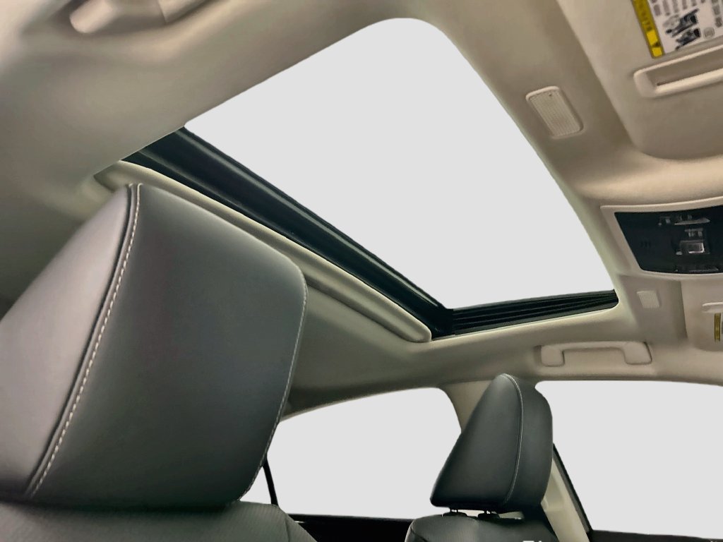 Used 2025 Lexus ES 350 w/ Accessory Package (Z2) FWD image 16