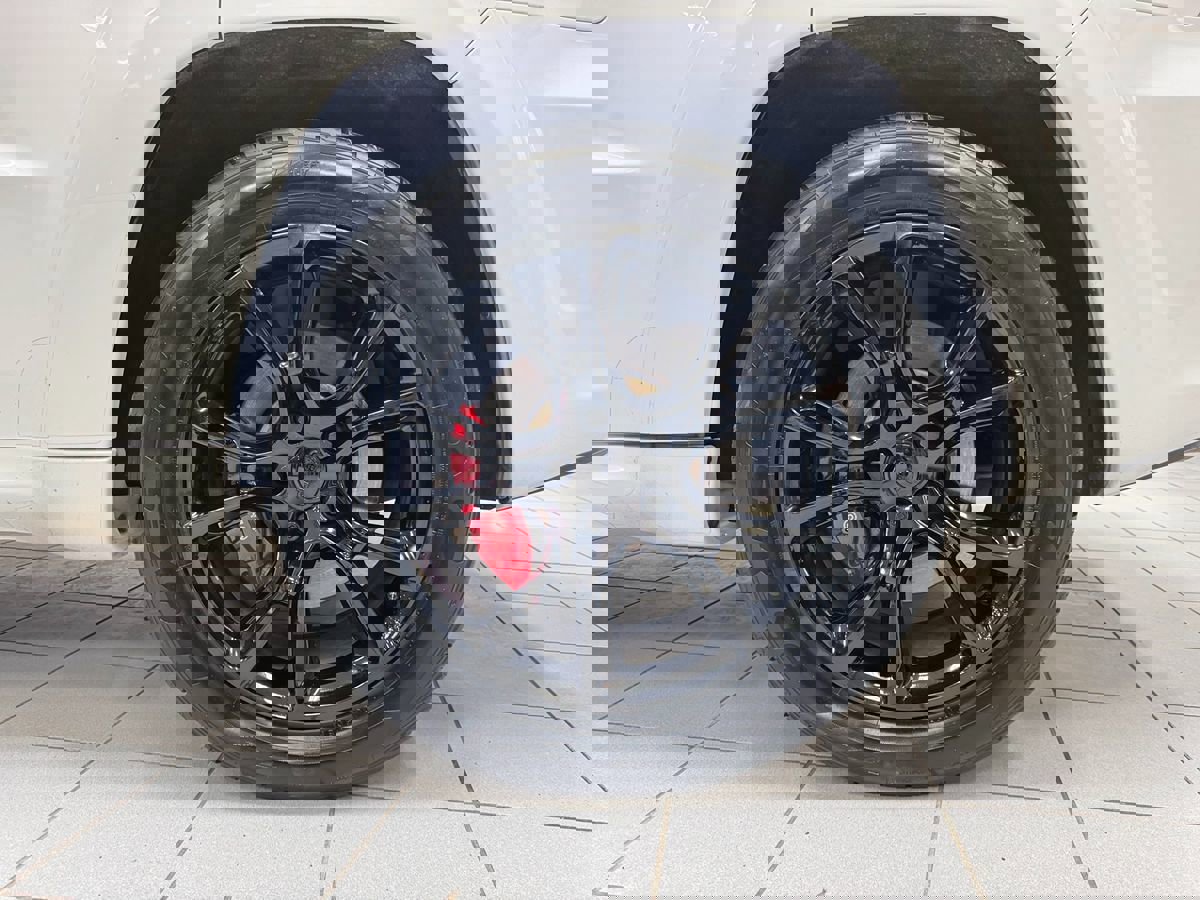 Used 2014 Jeep Grand Cherokee SRT8 image 78