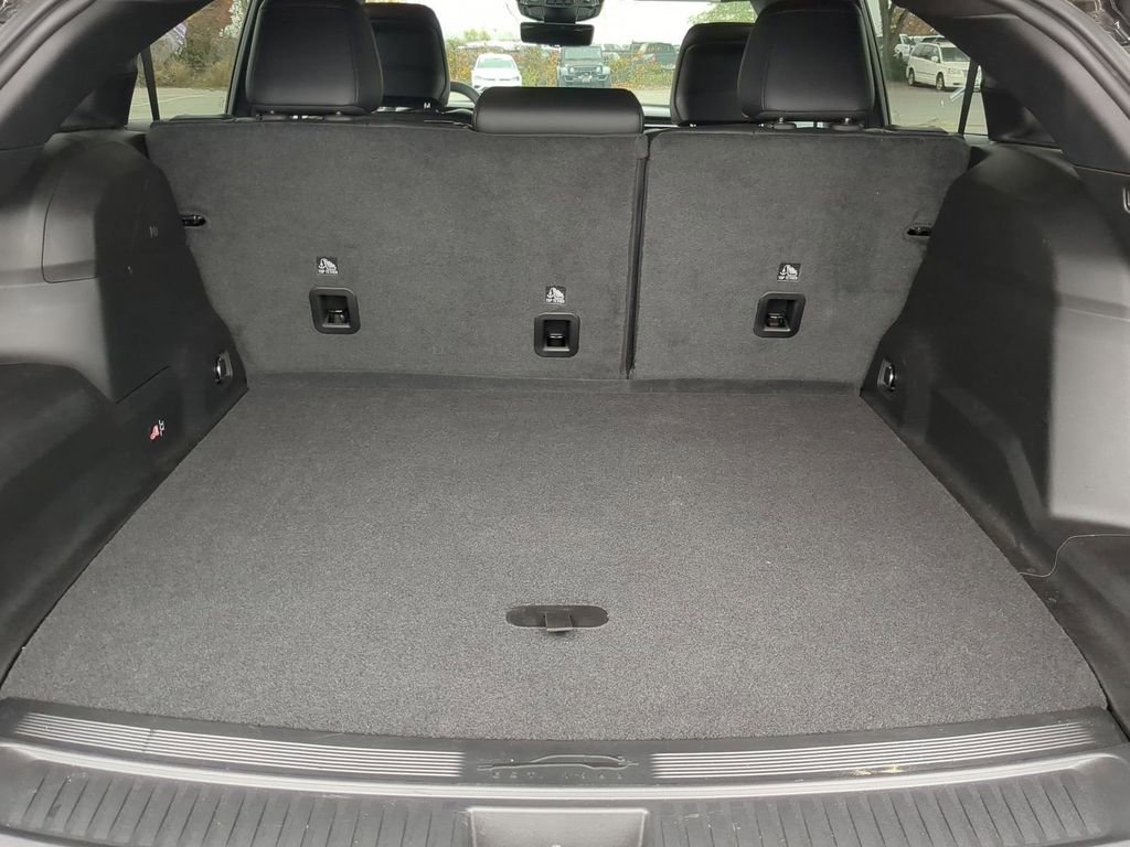 Used 2025 Jeep Wagoneer S Launch Edition image 12