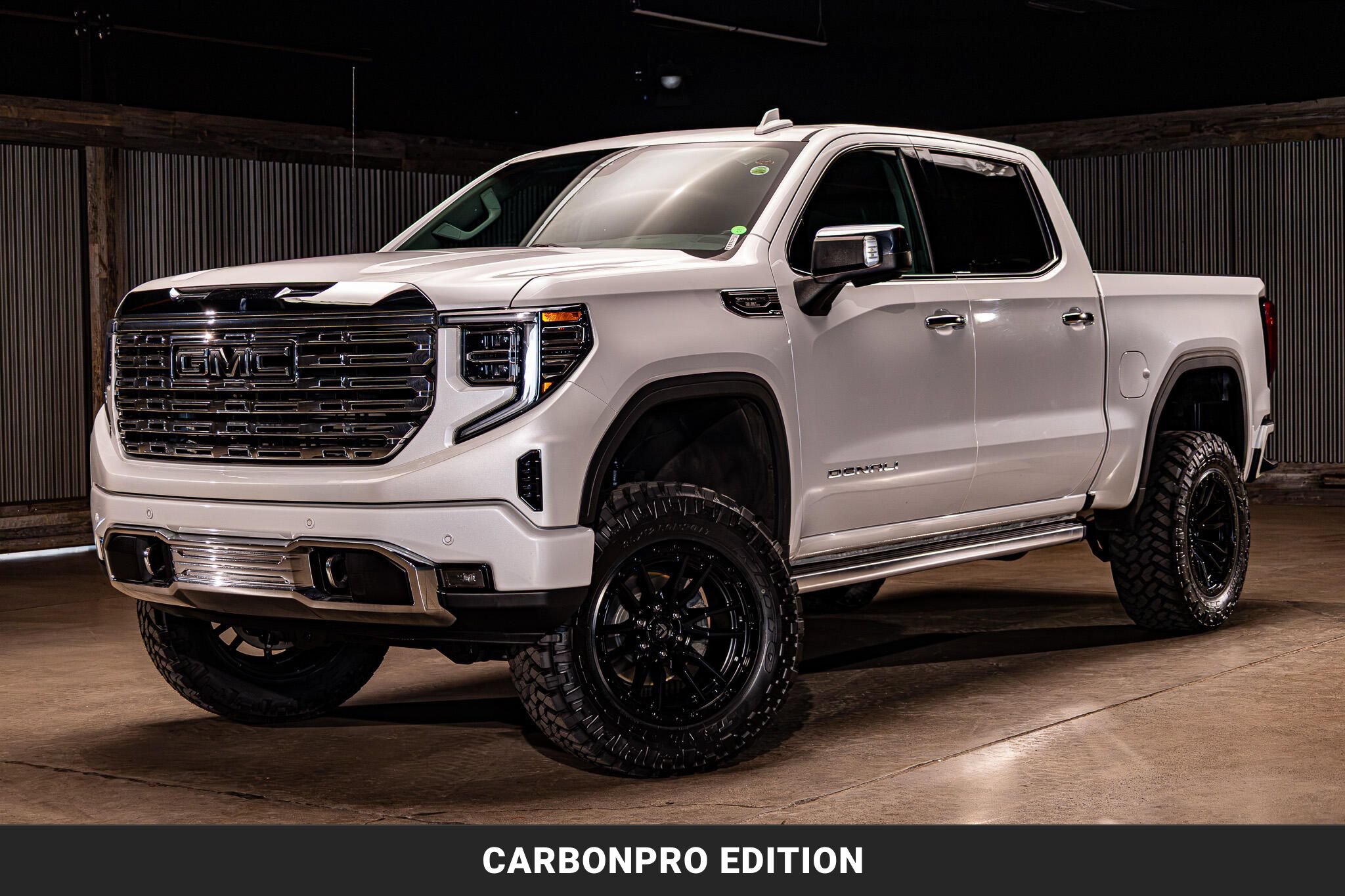 Used 2023 GMC Sierra 1500 Denali w/ Denali Carbonpro Edition AWD/4WD image 5