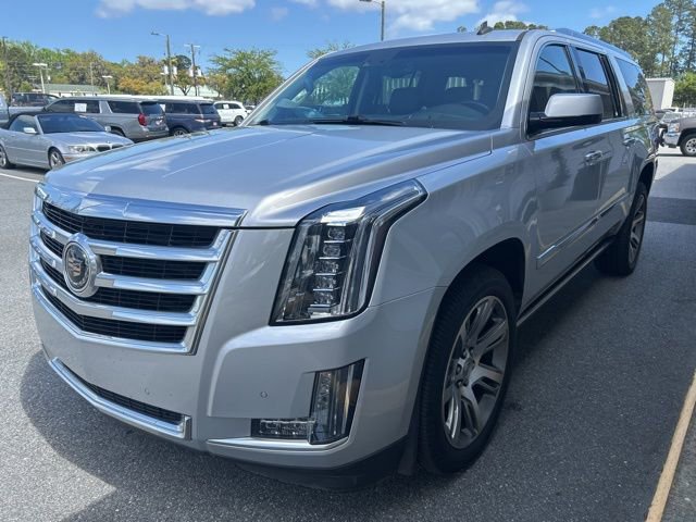 Used 2015 Cadillac Escalade ESV Premium image 1