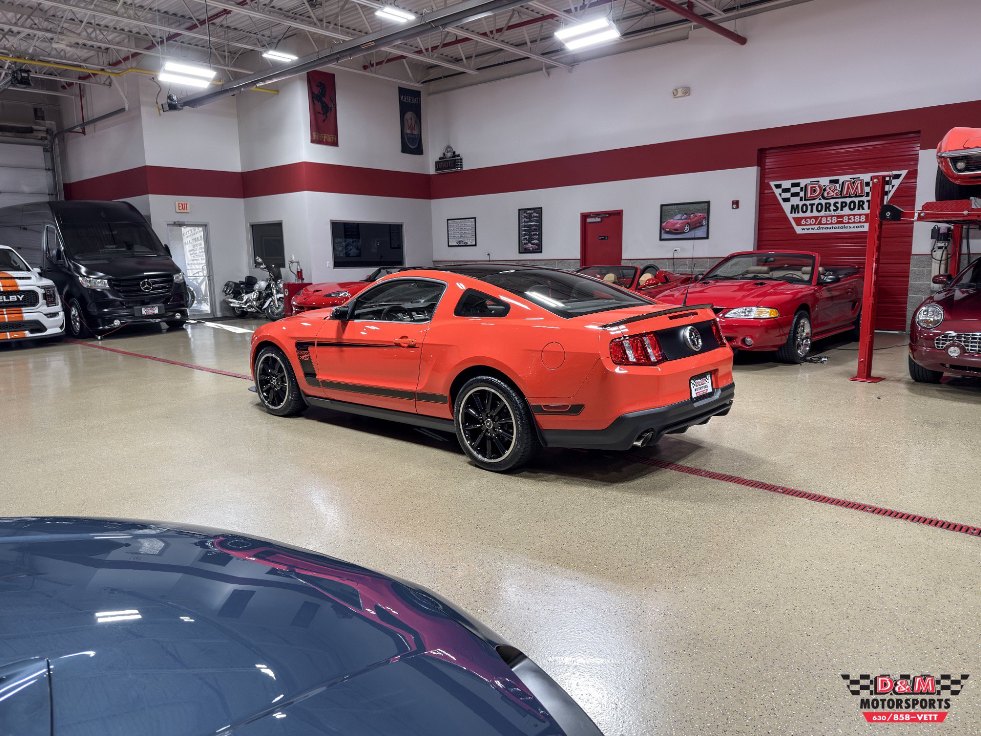 Used 2012 Ford Mustang Boss 302 w/ Boss 302 Accessory Pkg RWD image 34