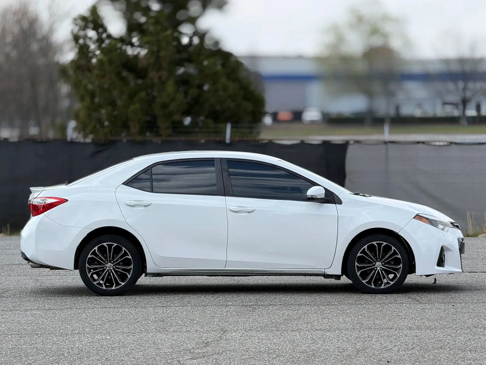 Used 2014 Toyota Corolla S image 7