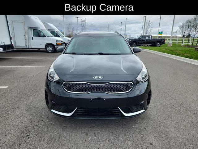 Used 2017 Kia Niro LX image 2