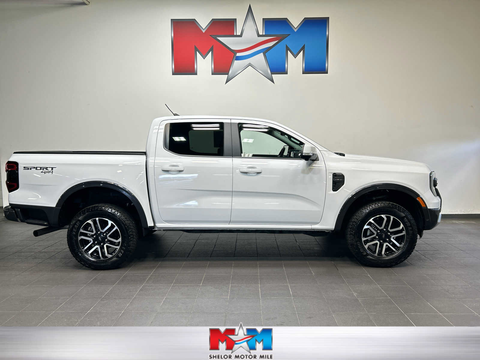 Used 2024 Ford Ranger Lariat AWD/4WD image 1