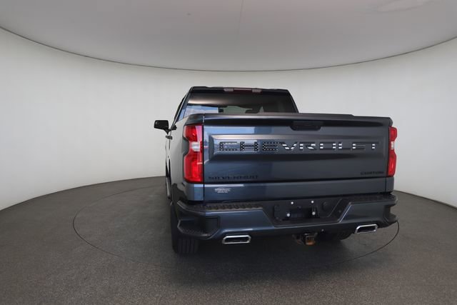 Used 2021 Chevrolet Silverado 1500 Custom w/ LPO, Dark Essentials Package AWD/4WD image 13