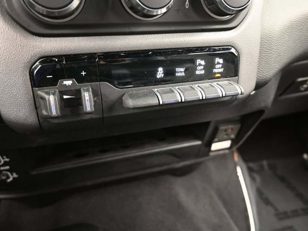 Used 2020 RAM 2500 Power Wagon AWD/4WD image 25