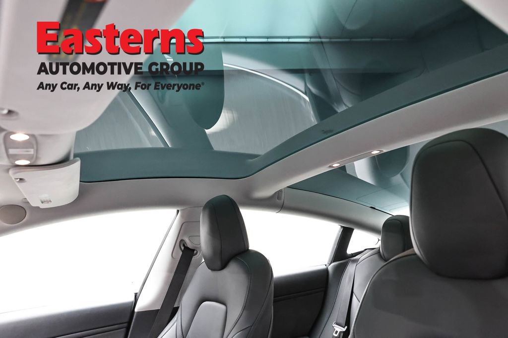 Used 2019 Tesla Model 3 Standard Range image 29