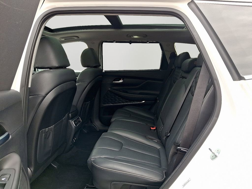 Used 2023 Hyundai Santa Fe Limited image 8