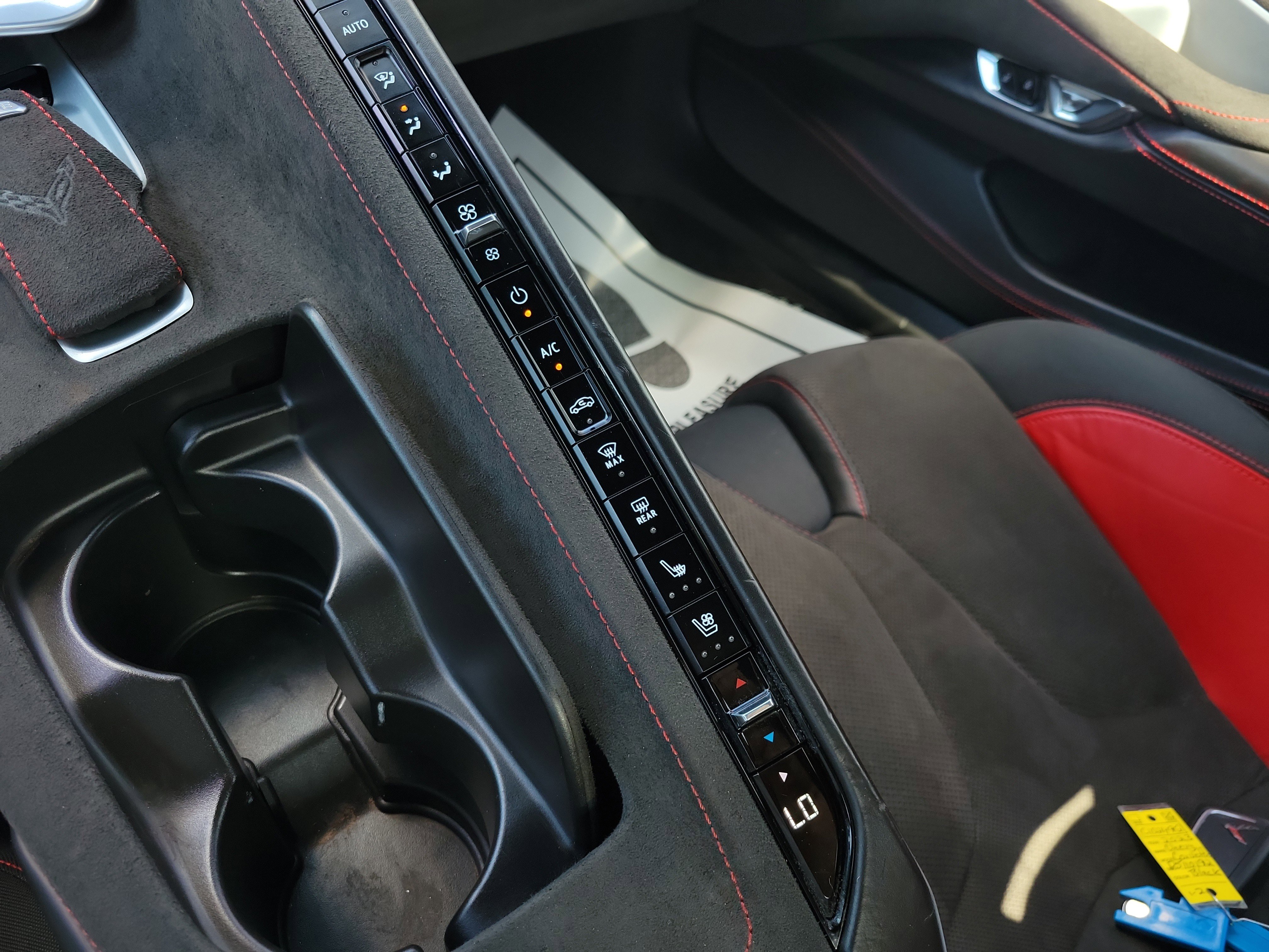 Certified 2023 Chevrolet Corvette Stingray Premium Conv w/ Z51 Performance Package RWD image 23