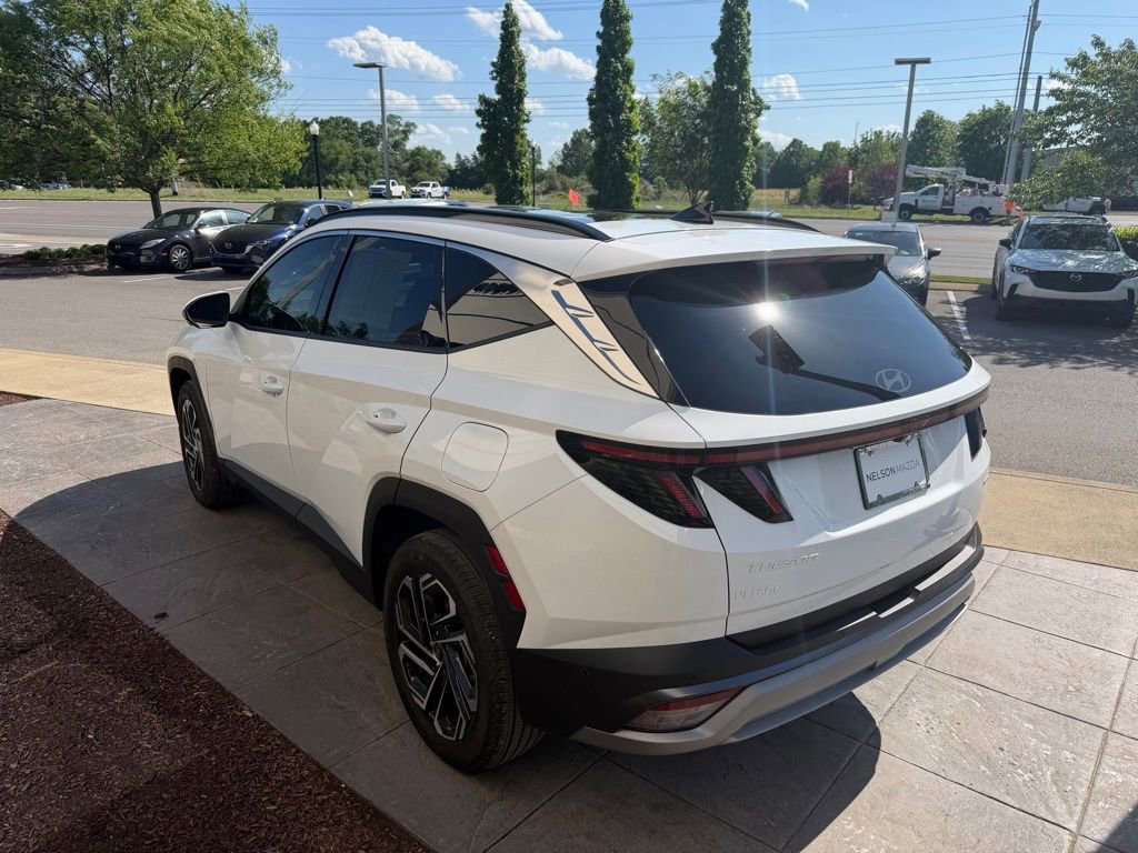 Used 2025 Hyundai Tucson Limited image 5