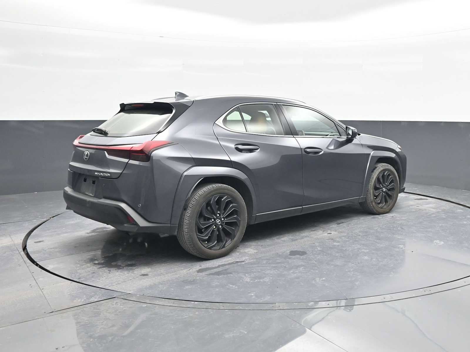 Used 2024 Lexus UX 250h Premium image 8