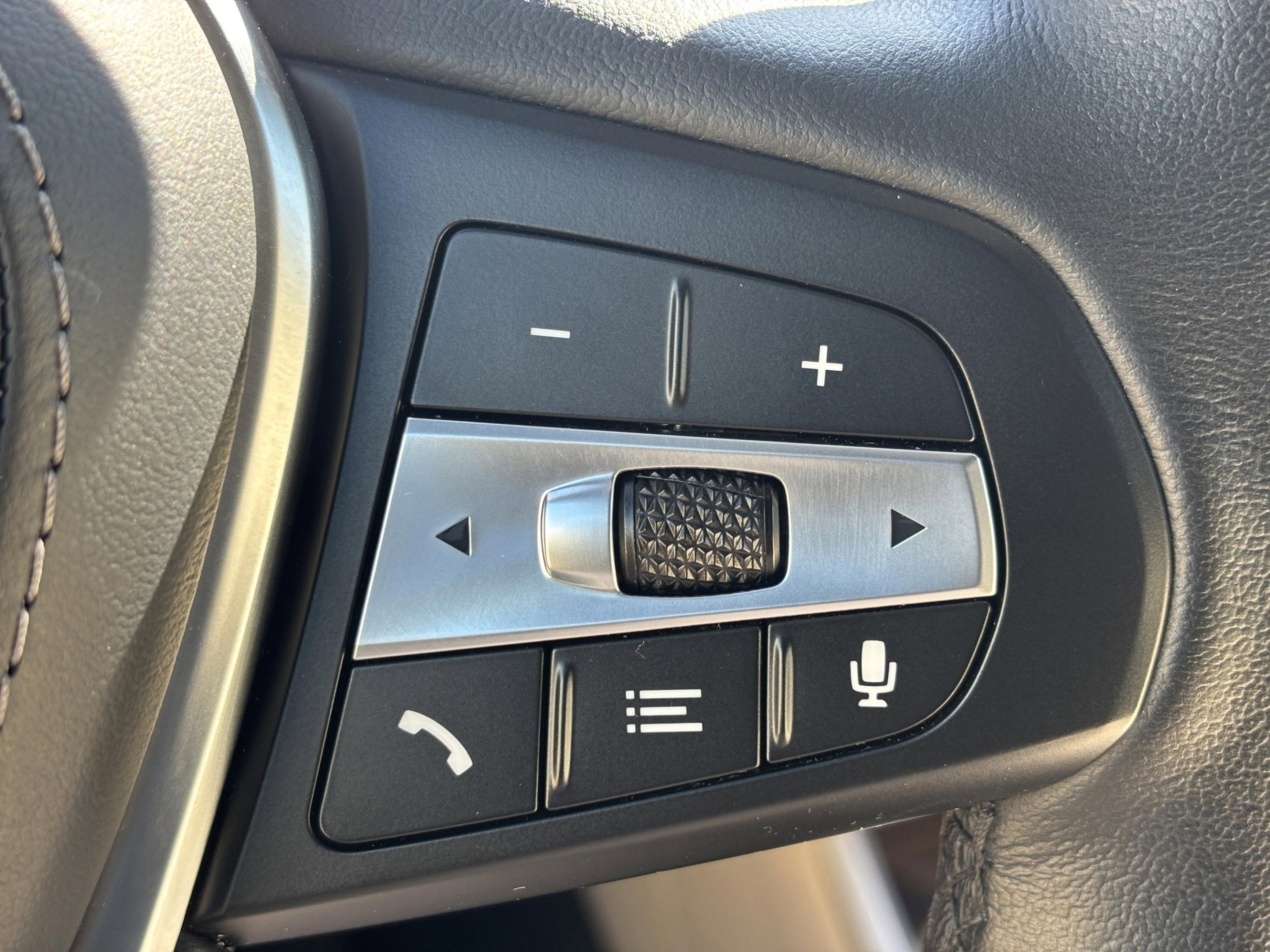 Used 2021 BMW X5 xDrive45e w/ Convenience Package 3 image 10