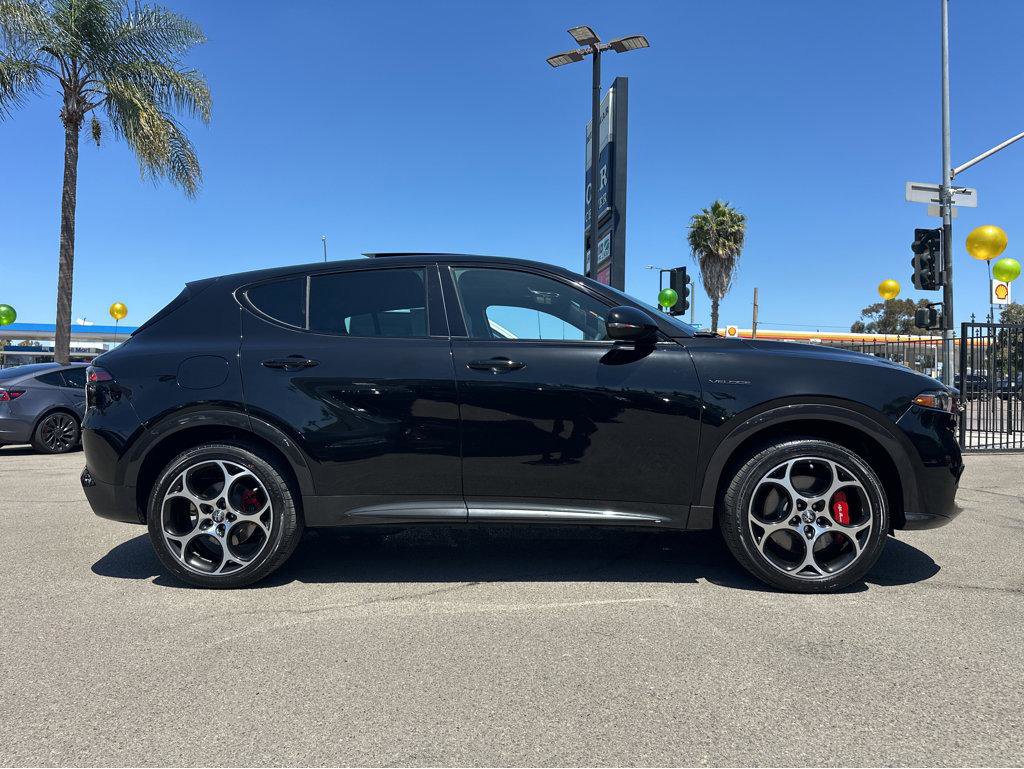 Used 2024 Alfa Romeo Tonale Ti w/ Premium Interior Package AWD/4WD image 42