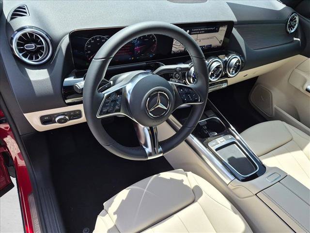 Used 2026 Mercedes-Benz GLA 250 image 3