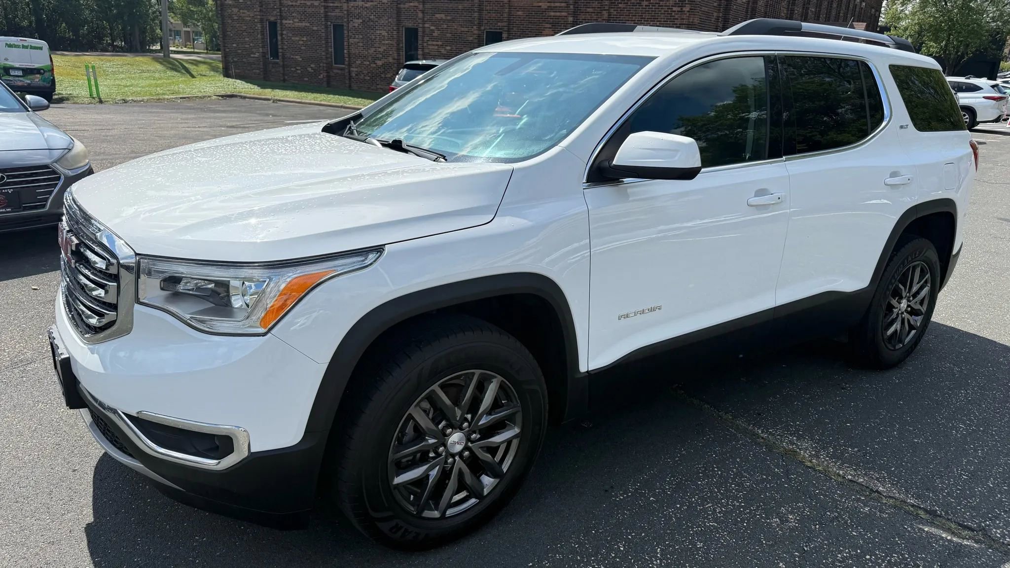 Used 2017 GMC Acadia SLT