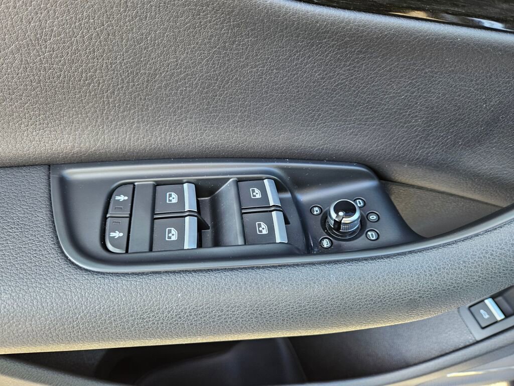 Used 2019 Audi Q7 3.0T Premium Plus w/ Premium Plus Package image 18