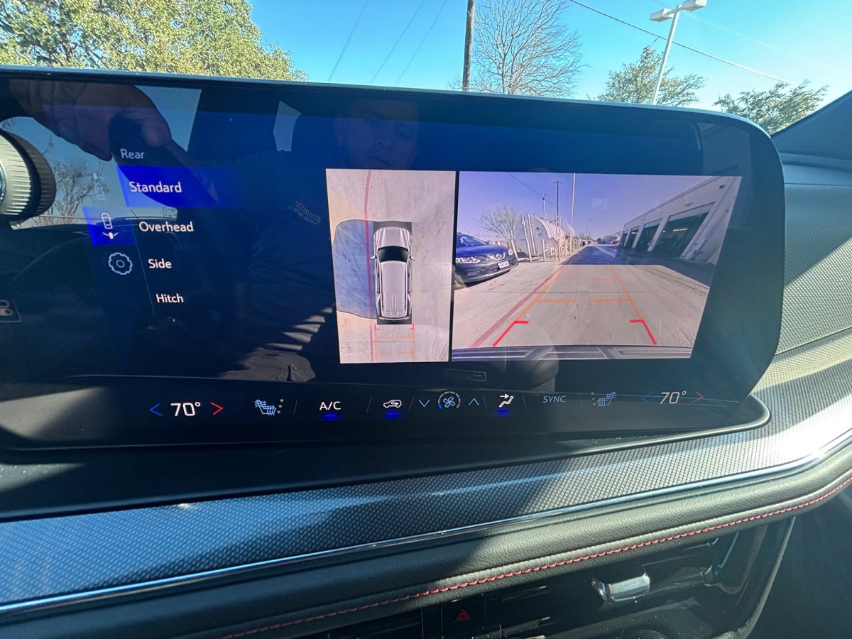 Used 2025 Chevrolet Tahoe RST w/ Comfort Package image 9