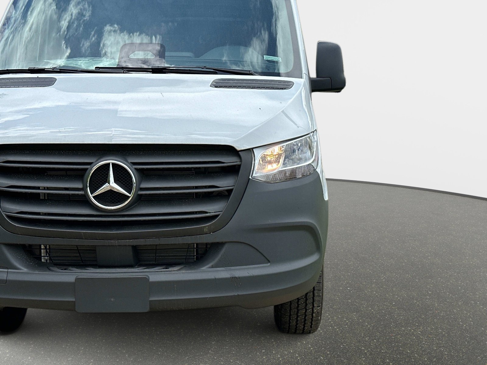 New 2025 Mercedes-Benz Sprinter 2500 image 9