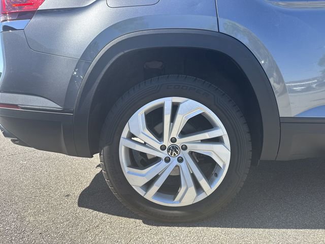 Used 2021 Volkswagen Atlas SE w/ Panoramic Sunroof Package image 17