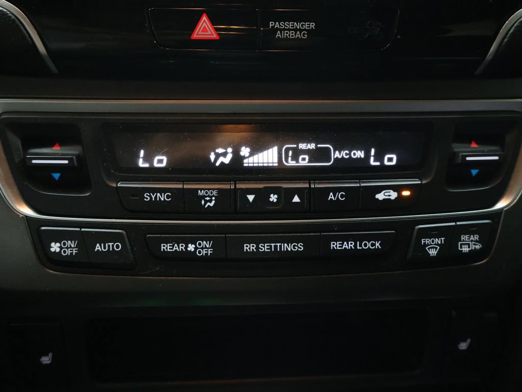 Used 2022 Honda Pilot Sport image 26