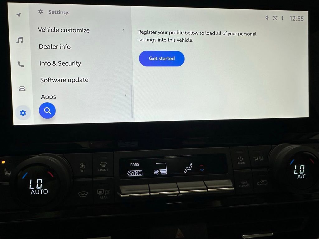 Used 2025 Toyota Grand Highlander AWD image 36