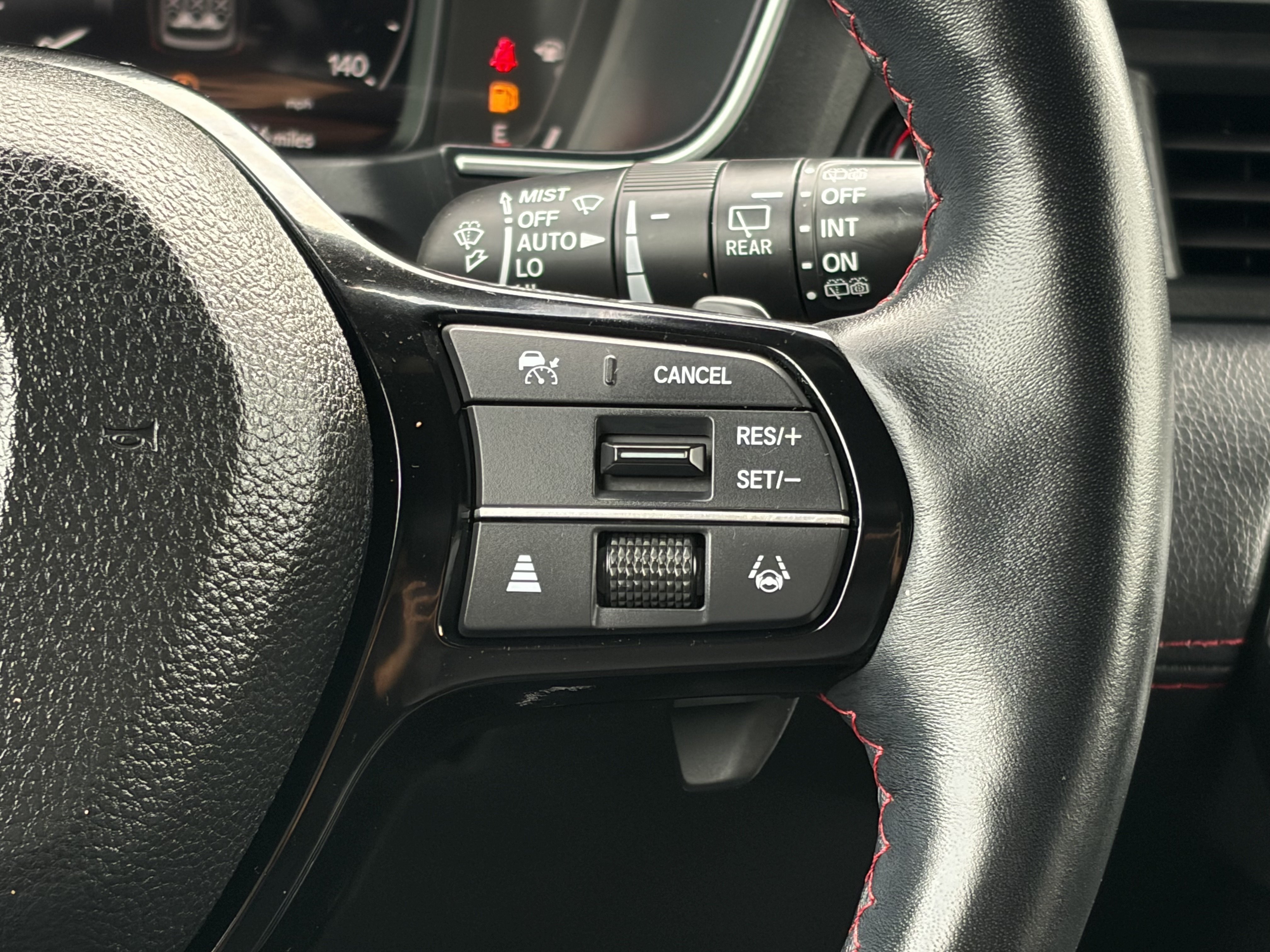 Used 2025 Honda Pilot Black Edition image 19