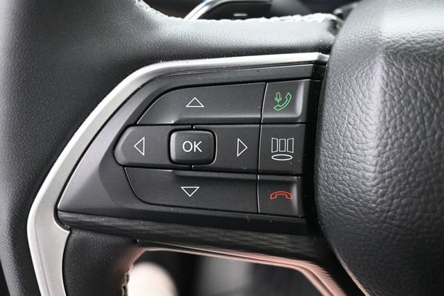 Used 2023 Jeep Grand Cherokee L Laredo w/ Luxury Tech Group I AWD/4WD image 17