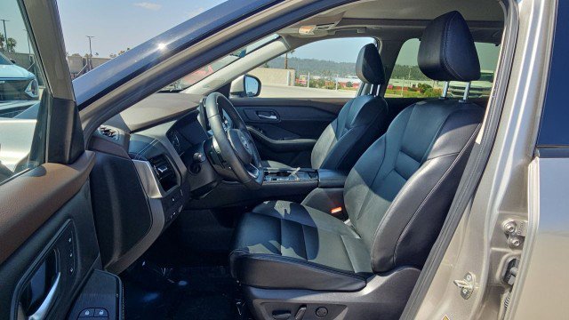 Used 2023 Nissan Rogue SL w/ SL Premium Package FWD image 20