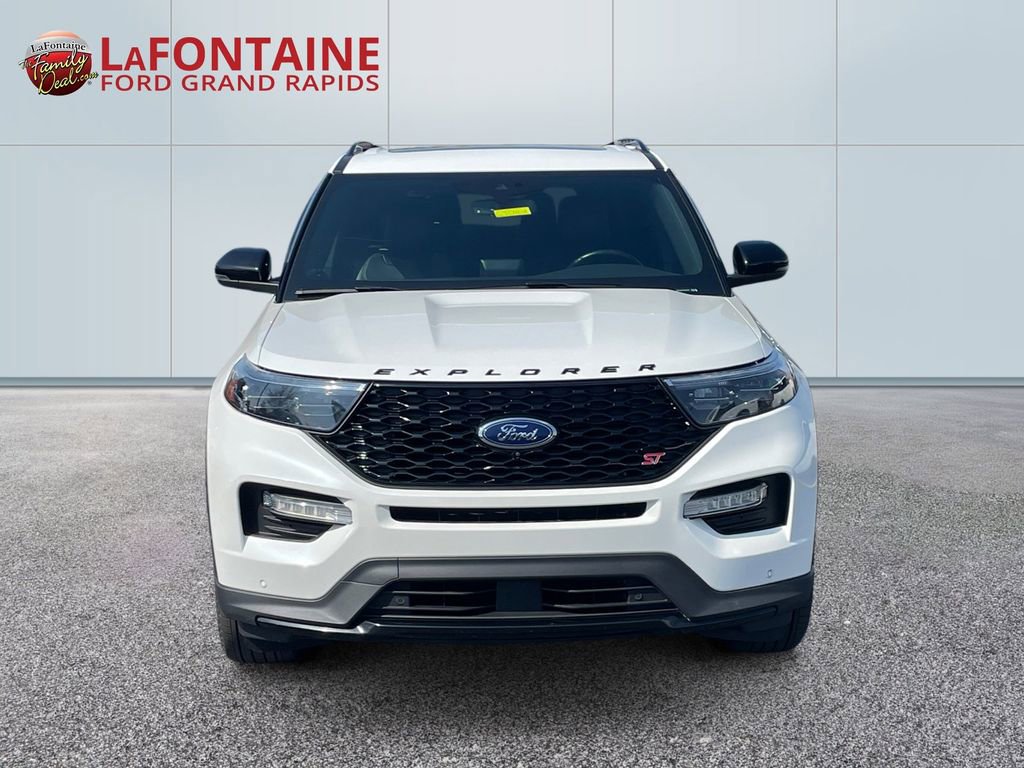 Certified 2020 Ford Explorer ST w/ Premium Technology Package image 2