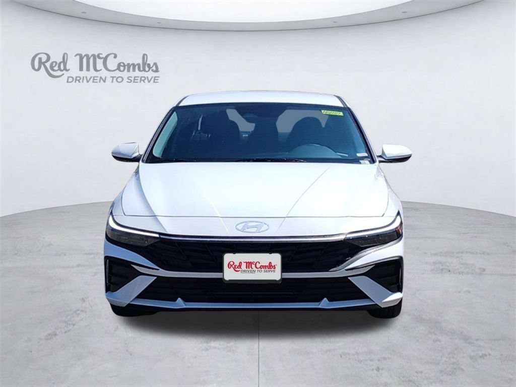 New 2026 Hyundai Elantra SE FWD image 8