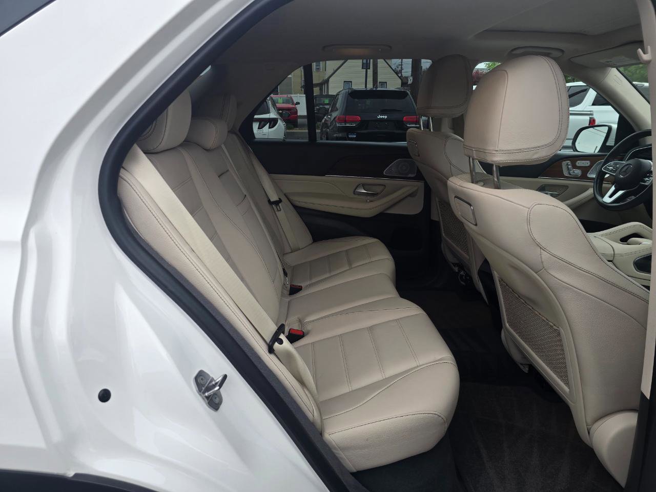 Used 2020 Mercedes-Benz GLE 350 4MATIC image 16
