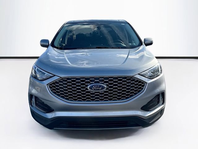 Certified 2024 Ford Edge SEL w/ Convenience Package image 2