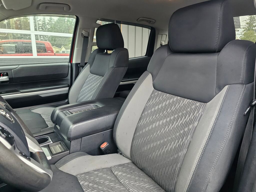 Used 2018 Toyota Tundra SR5 image 26