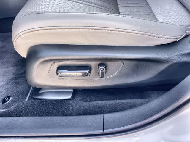 Certified 2026 Honda HR-V EX-L image 31