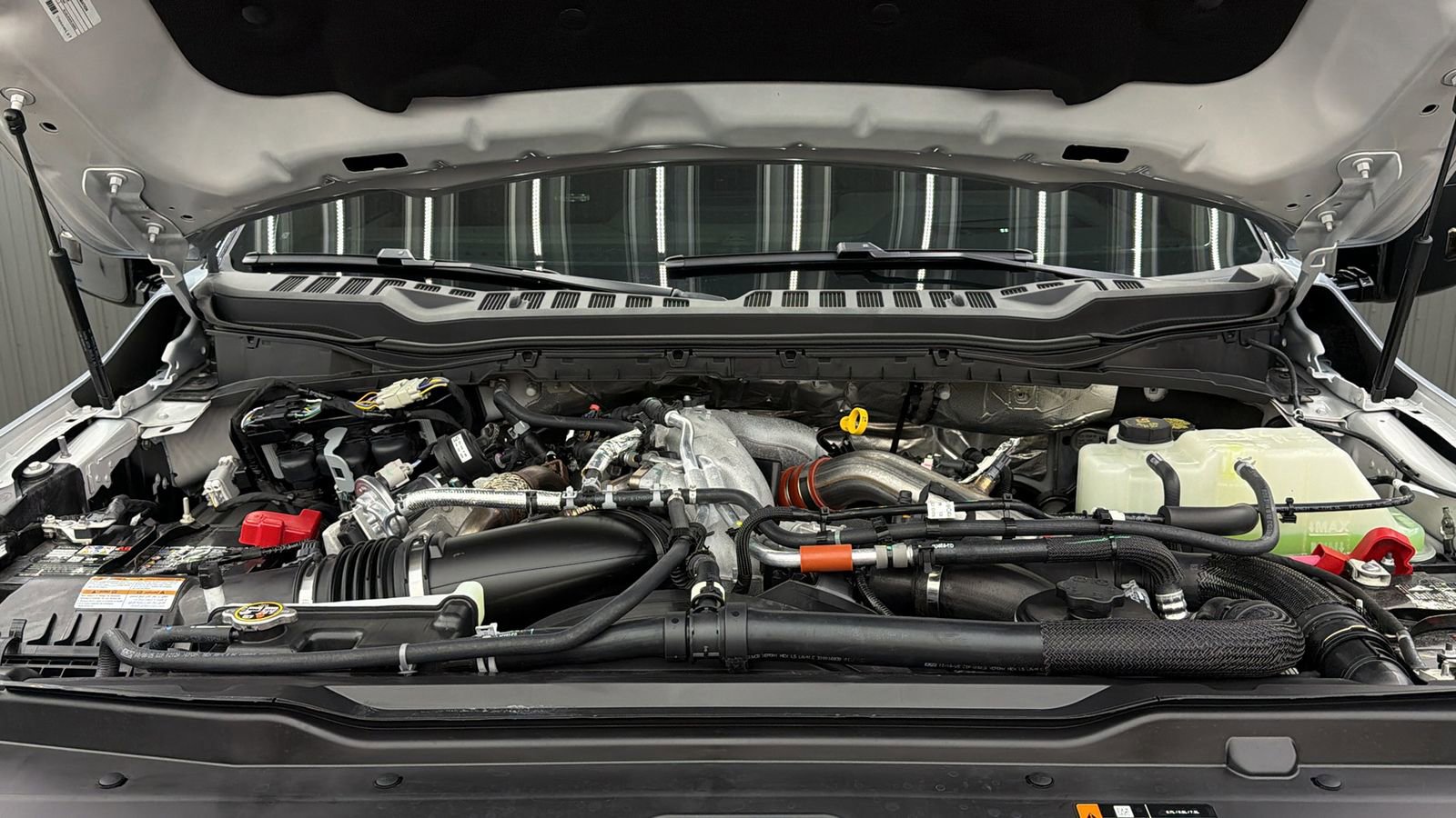 Used 2026 Ford F450 Platinum w/ Platinum Plus Package image 21