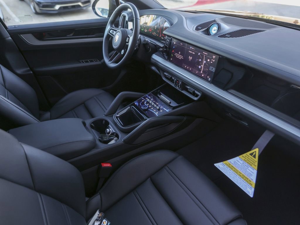 New 2026 Porsche Cayenne S image 37